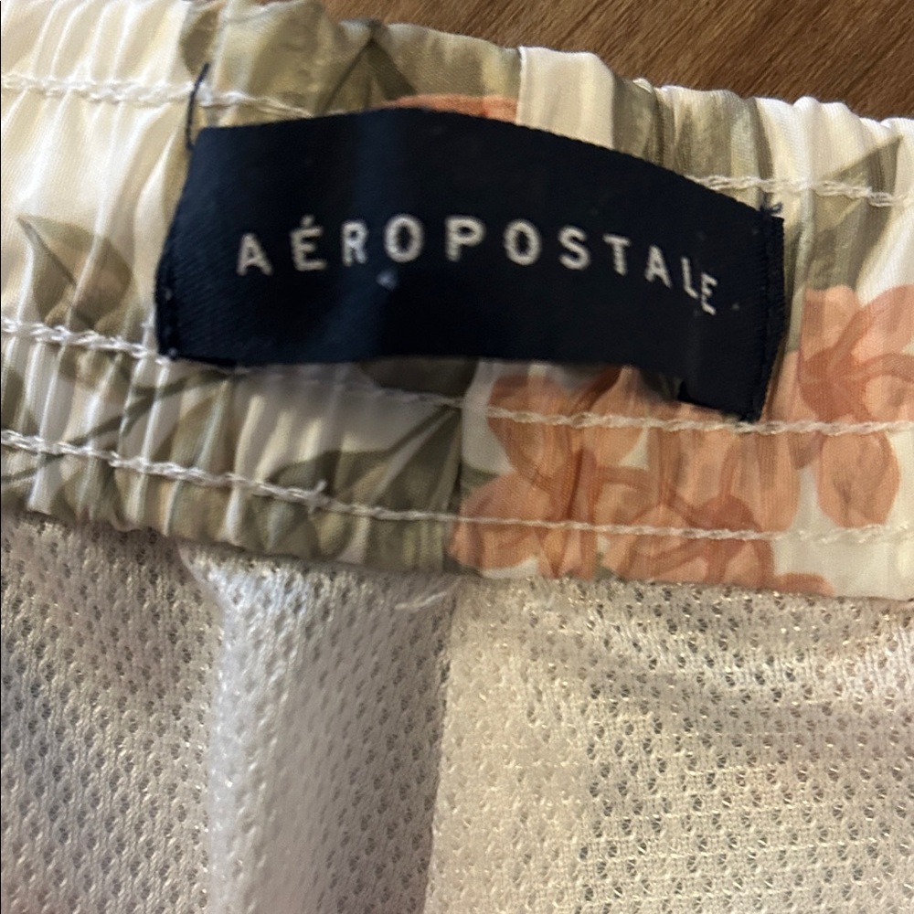 Aeropostale Floral Patterned Swimwear - Picture 2 of 6